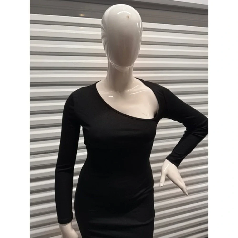 Micas‎ Asymmetrical Neck Slit Maxi Dress Black size L